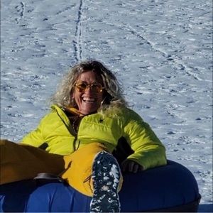 Meet your Posher, Deb